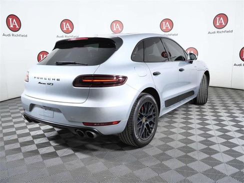 Used 2017 Porsche Macan GTS image 8