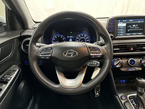 Used 2019 Hyundai Kona SE AWD/4WD image 15