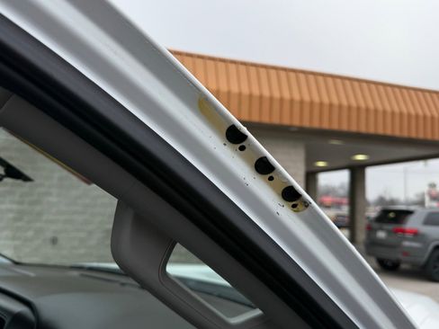 Used 2015 GMC Sierra 1500 2WD Regular Cab image 30