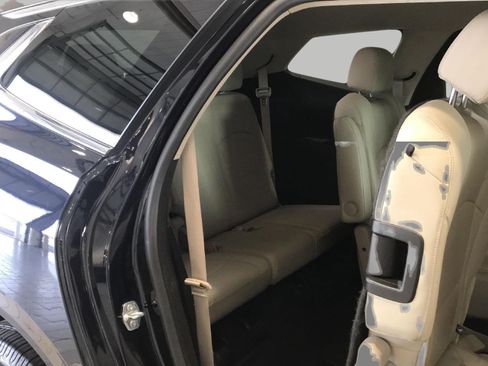 Used 2020 Buick Enclave Essence w/ Sound and Sites Package AWD/4WD image 25