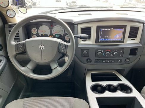 Used 2008 Dodge Ram 2500 Truck SXT image 13