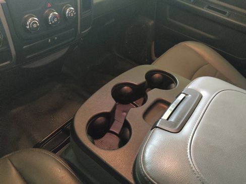 Used 2019 RAM 1500 Tradesman RWD image 26