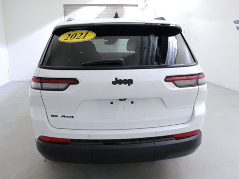 Used 2021 Jeep Grand Cherokee L Laredo image 7