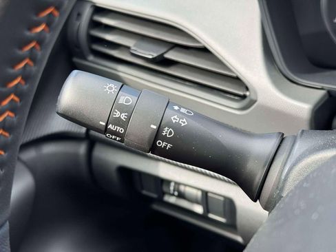 Certified 2024 Subaru Crosstrek 2.5i Limited w/ Crosstrek Mirror Package image 21