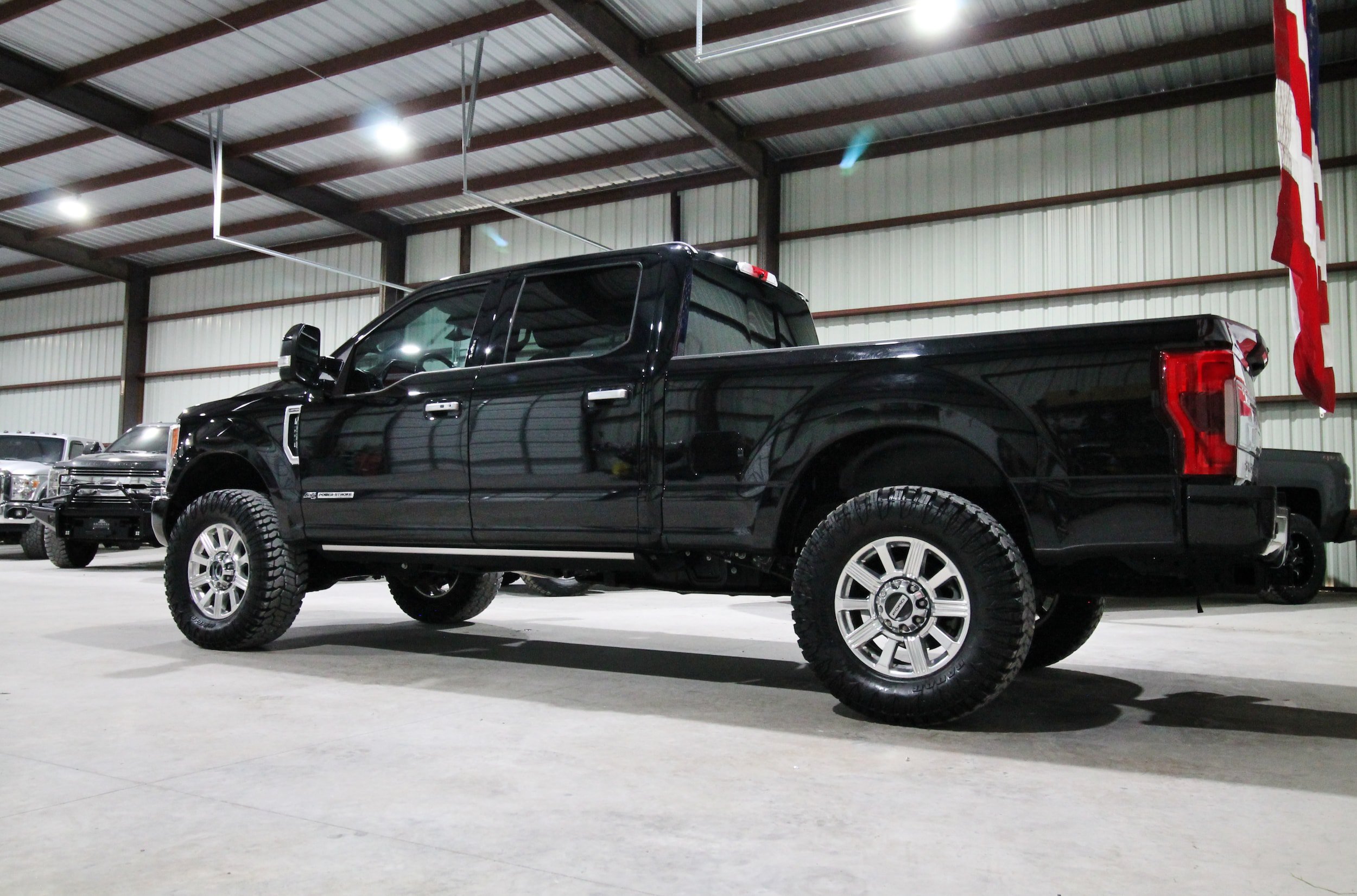 Used 2019 Ford F250 Limited AWD/4WD image 7
