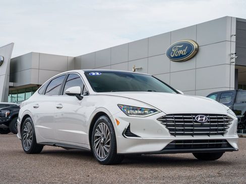 Used 2022 Hyundai Sonata Limited FWD image 1