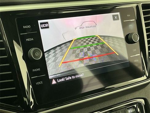 Used 2023 Volkswagen Atlas SEL image 17