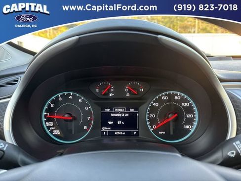 Used 2024 Chevrolet Malibu LT image 24