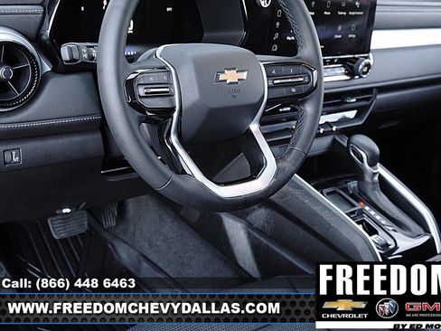 Used 2023 Chevrolet Colorado LT w/ LT Convenience Package II image 22