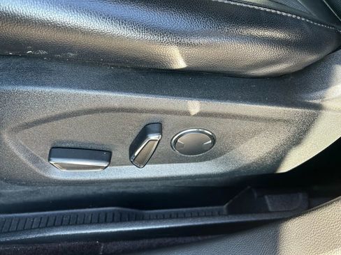 Used 2017 Ford Edge Titanium w/ Equipment Group 301A image 21