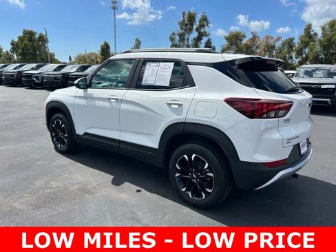Used 2022 Chevrolet TrailBlazer LT w/ Convenience Package image 4