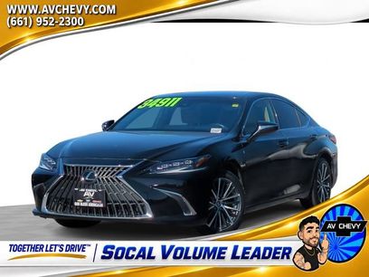 Used 2024 Lexus ES 300h w/ Premium Package