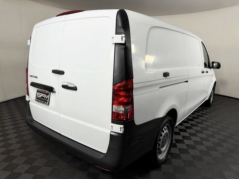 Used 2020 Mercedes-Benz Metris image 9