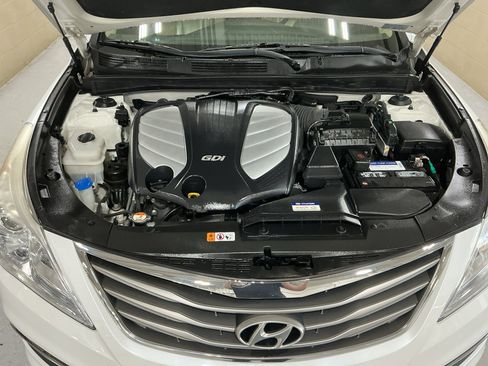 Used 2017 Hyundai Azera image 17