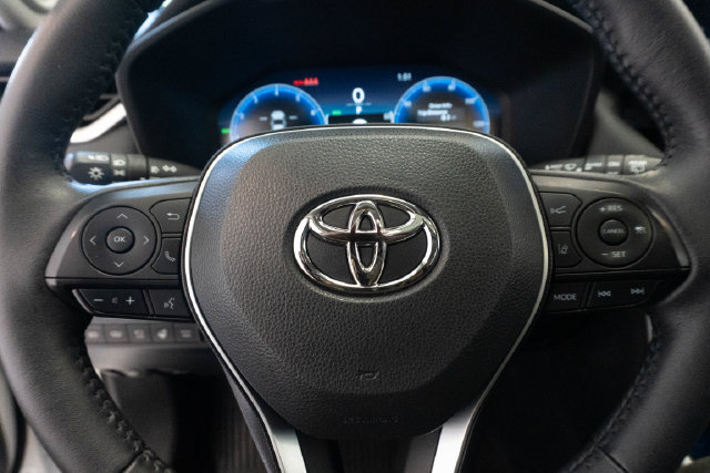 Used 2023 Toyota RAV4 Limited AWD/4WD image 14