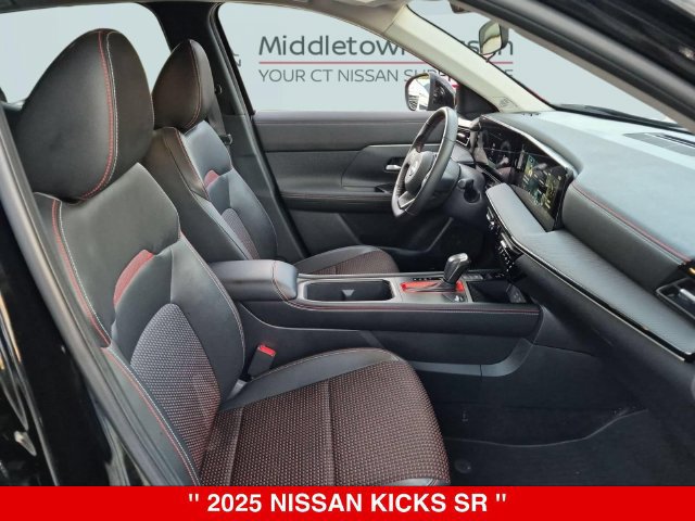 Certified 2025 Nissan Kicks SR AWD/4WD image 36