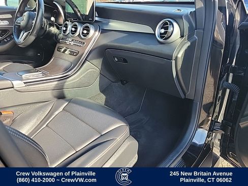 Used 2021 Mercedes-Benz GLC 300 4MATIC image 47