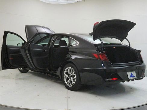 Used 2023 Hyundai Sonata SEL image 12