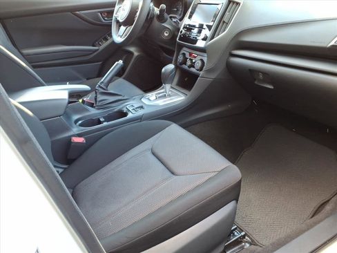 Used 2023 Subaru Impreza Premium image 8