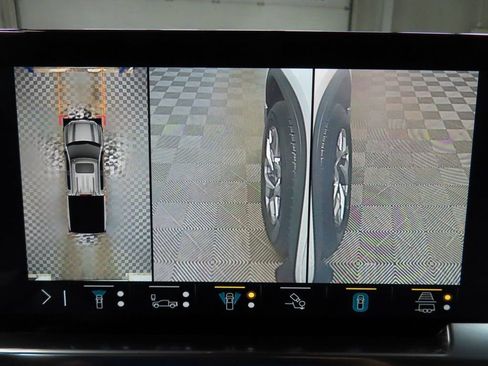 Used 2023 GMC Sierra 1500 SLT w/ SLT Premium Plus Package image 20