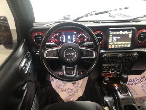 Used 2021 Jeep Wrangler Unlimited Rubicon image 30