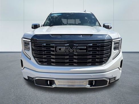 Used 2024 GMC Sierra 1500 Denali Ultimate AWD/4WD image 6