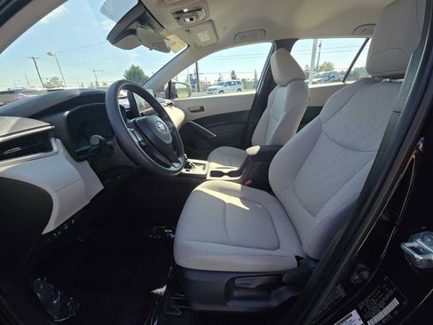 Used 2026 Toyota Corolla Cross L AWD/4WD image 21