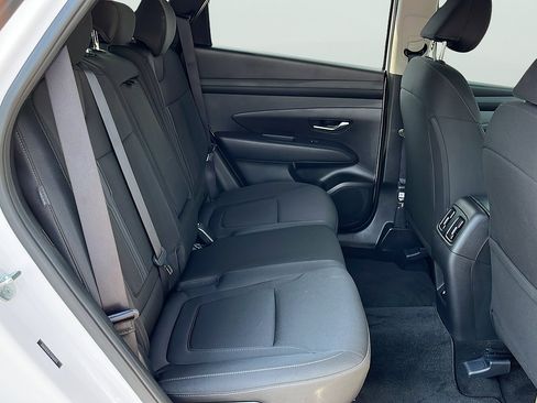 Used 2025 Hyundai Tucson SEL FWD image 18