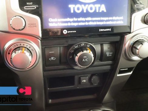 Used 2024 Toyota 4Runner SR5 AWD/4WD image 20