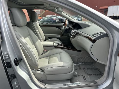 Used 2010 Mercedes-Benz S 550 image 14