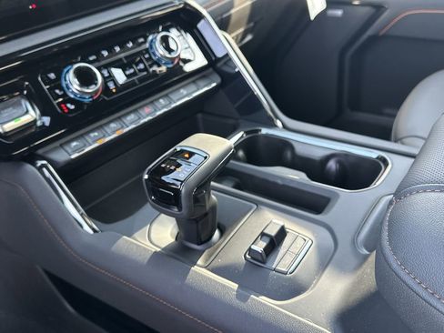 New 2026 GMC Sierra 1500 AT4 w/ Technology Package image 14