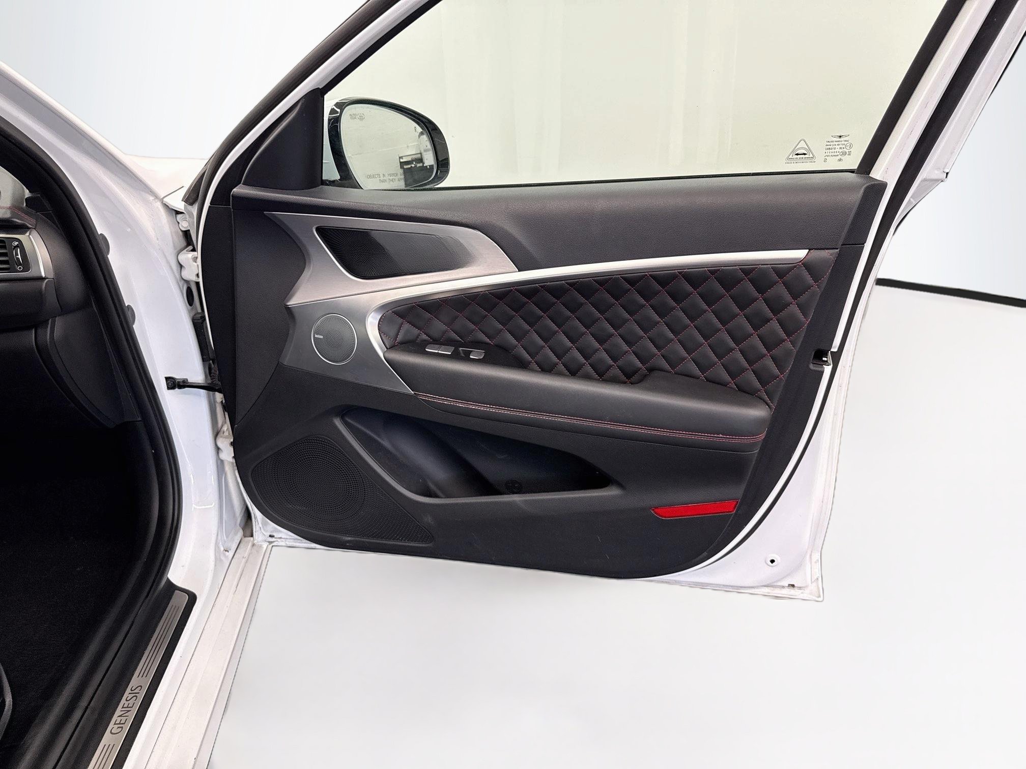 Used 2021 Genesis G70 3.3T w/ Sport Package RWD image 35