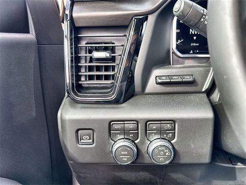 New 2026 GMC Sierra 1500 AT4 w/ Technology Package image 18