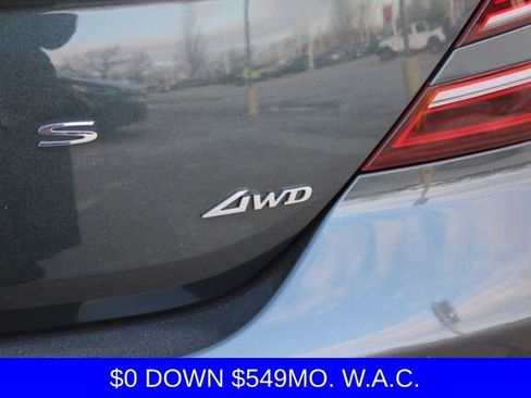 Used 2023 Genesis G70 2.0T image 7