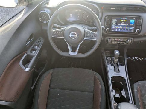 Used 2024 Nissan Kicks SR FWD image 16