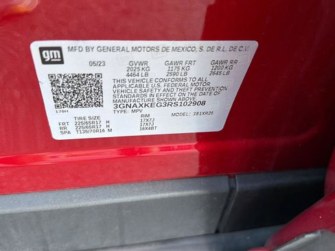 Used 2024 Chevrolet Equinox LT FWD image 41