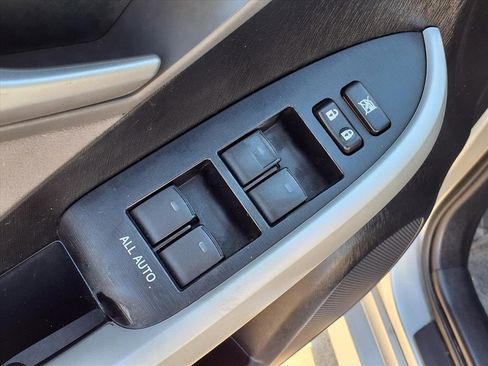 Used 2013 Toyota Prius Two image 14
