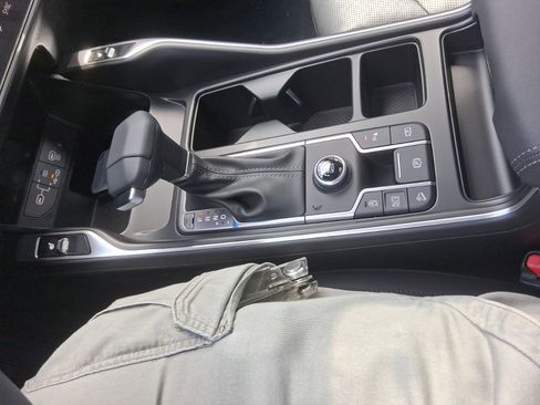 New 2026 Kia Sorento S w/ S Panoramic Sunroof Package FWD image 13