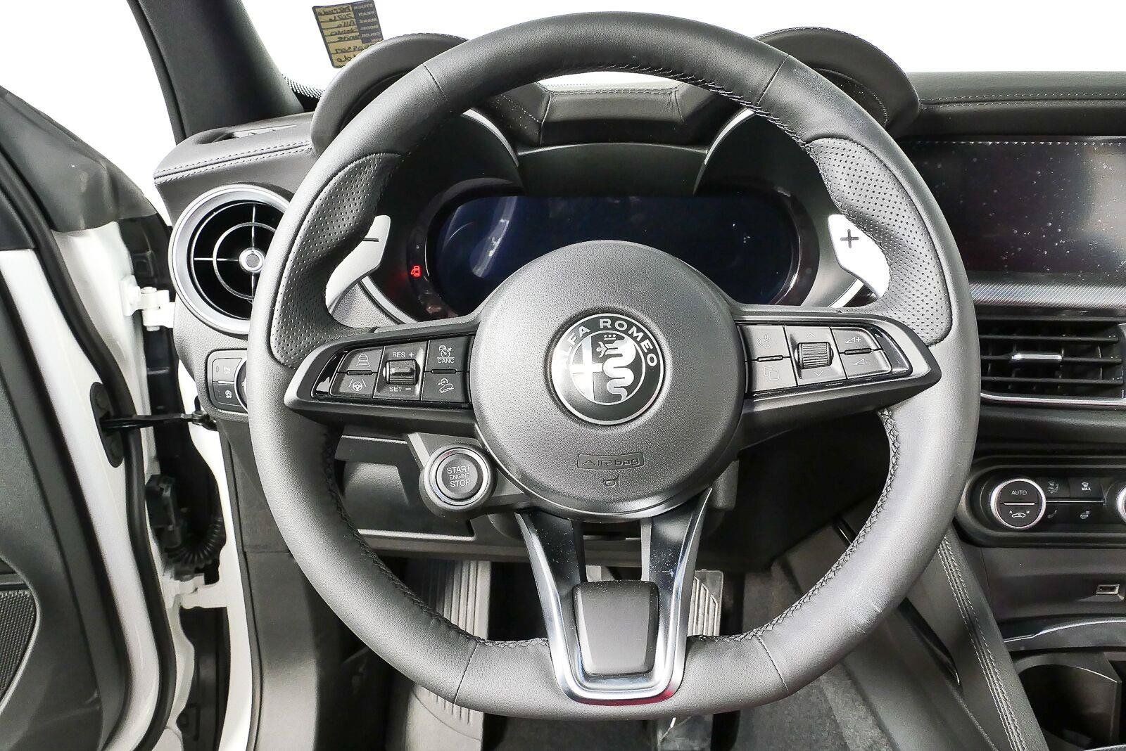 New 2026 Alfa Romeo Stelvio Sprint AWD/4WD image 11