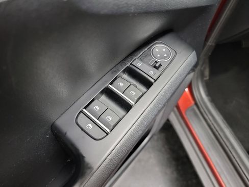 Used 2020 Kia Soul S FWD image 11