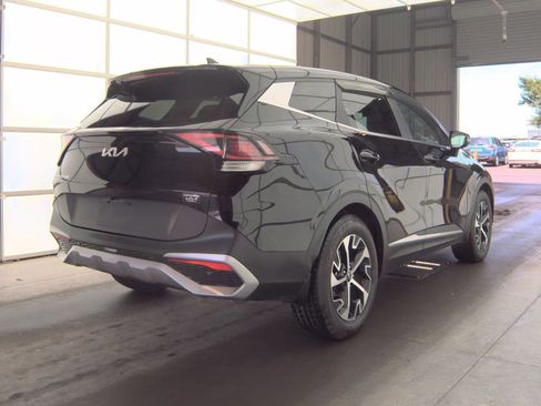 Used 2023 Kia Sportage EX FWD image 6