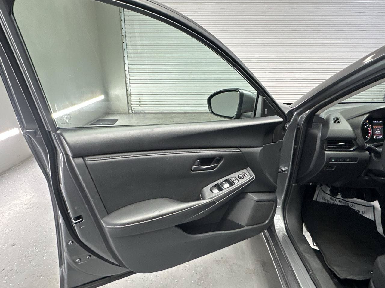 Used 2024 Nissan Sentra S FWD image 13