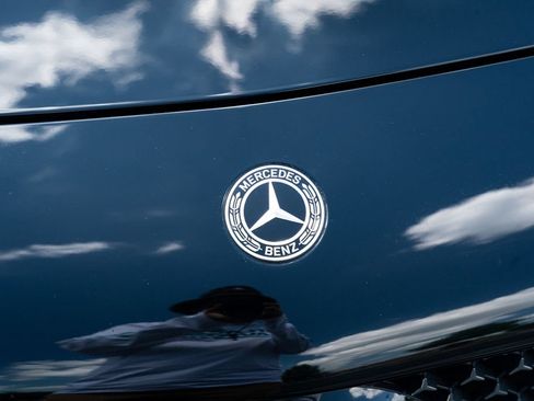 Used 2024 Mercedes-Benz CLE 300 4MATIC Cabriolet image 7