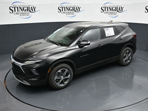 Used 2025 Chevrolet Blazer LT AWD/4WD image 20