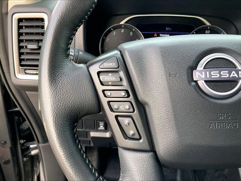 Used 2024 Nissan Frontier SV w/ SV Convenience Package RWD image 23