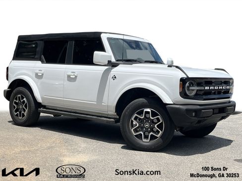 Used 2022 Ford Bronco Outer Banks AWD/4WD image 1