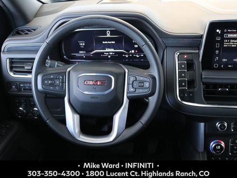 Used 2024 GMC Yukon XL SLT AWD/4WD image 7