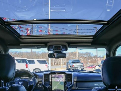 Used 2020 RAM 1500 Limited w/ Body Color Bumper Group image 16