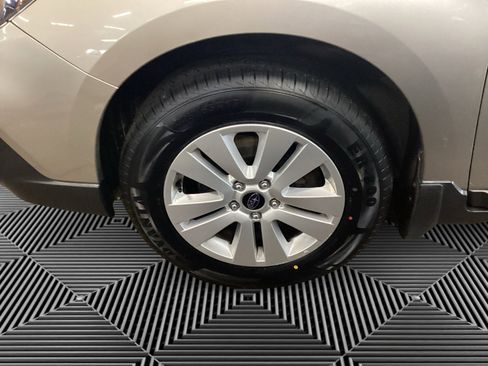 Used 2019 Subaru Outback 2.5i Premium w/ Popular Package #2 image 14