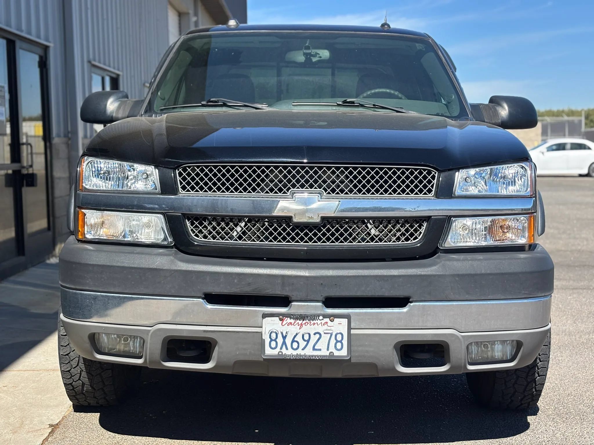 Used 2004 Chevrolet Silverado 2500 LT w/ Skid Plate Package AWD/4WD image 8